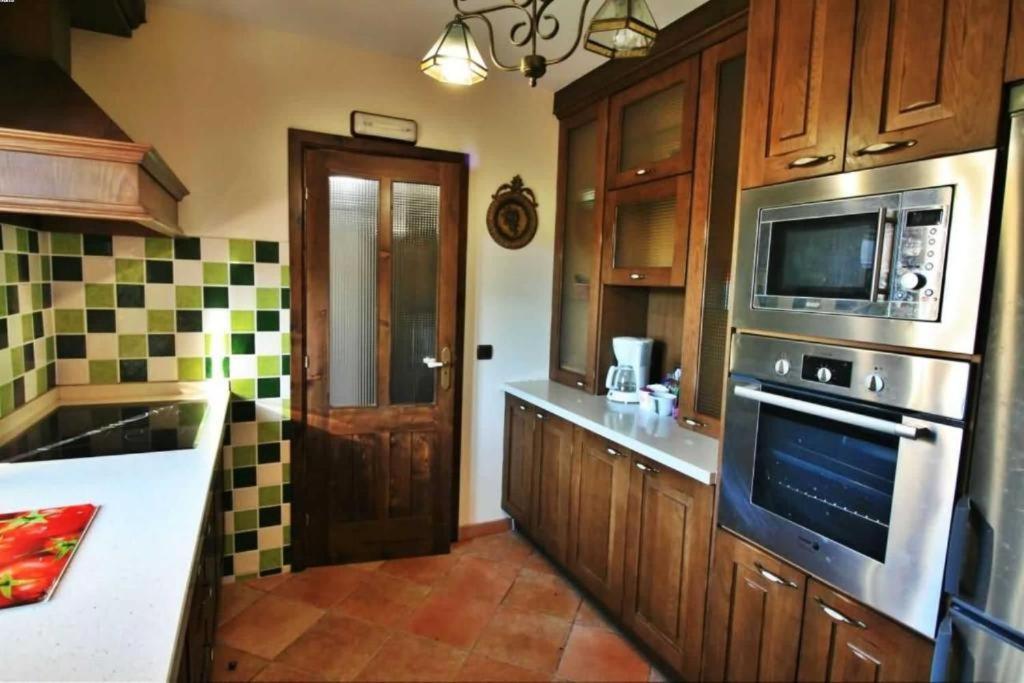 Casa Os Castelos Ribeira Esterno foto